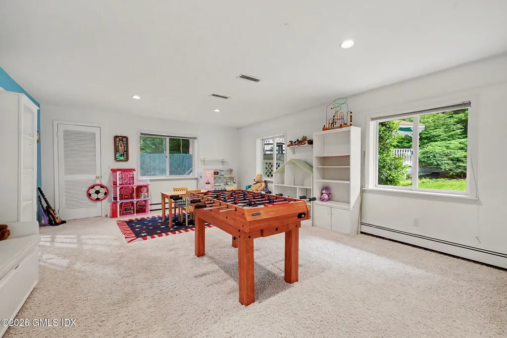 51 Dandy Drive Cos Cob CT 06807