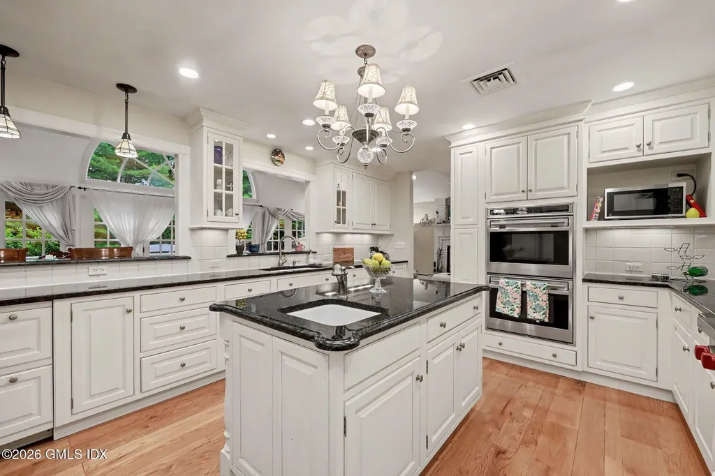 51 Dandy Drive Greenwich CT 06831