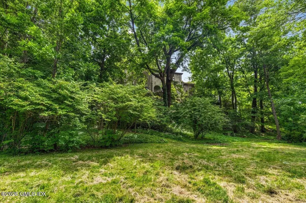 200 Old Church Road Greenwich CT 06830