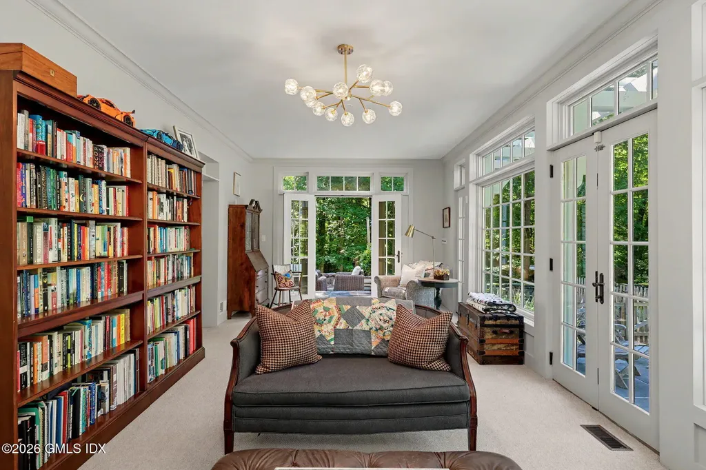 993 Lake Avenue Greenwich CT 06831