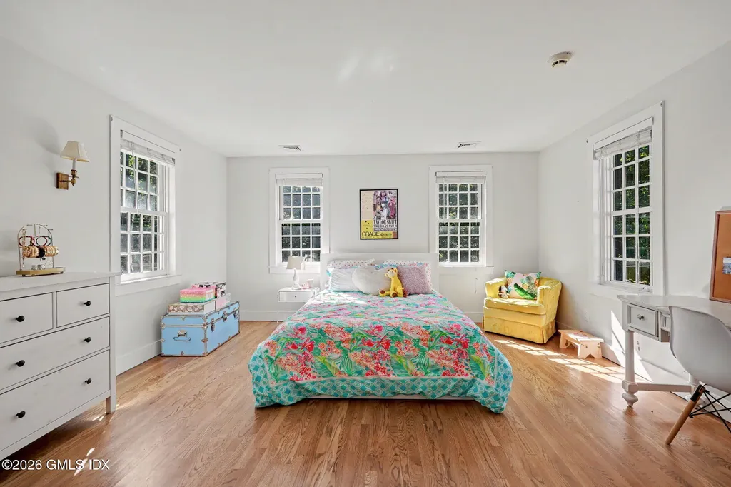 993 Lake Avenue Greenwich CT 06831