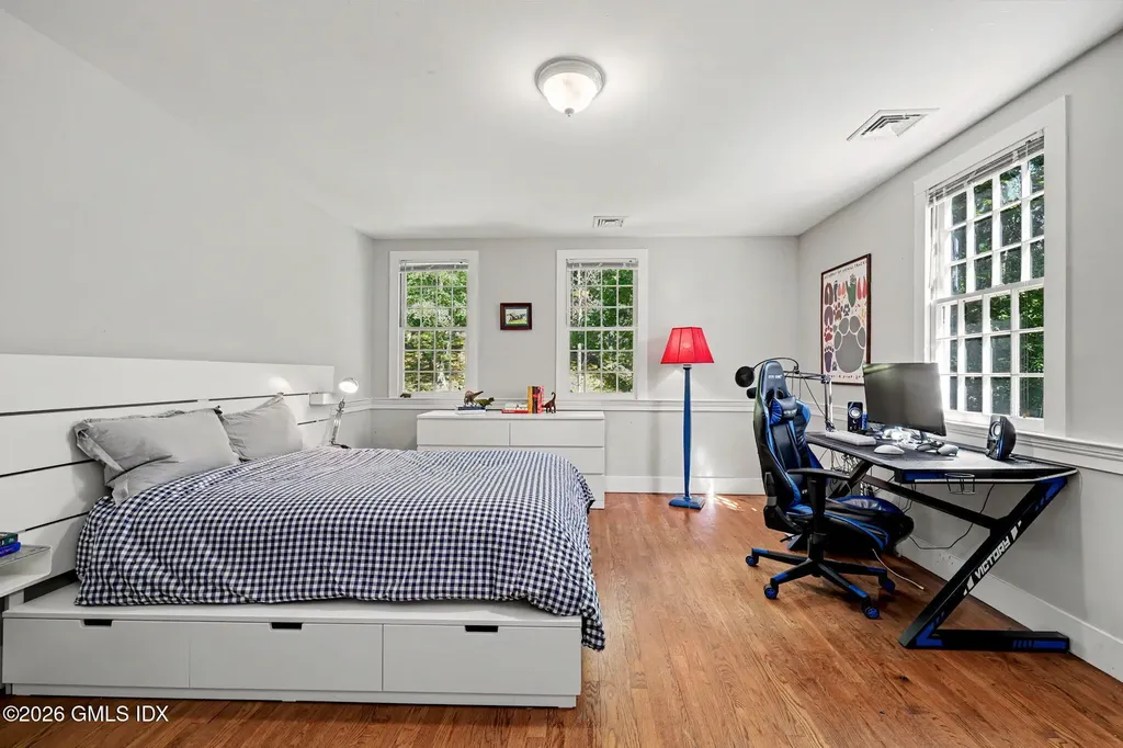 993 Lake Avenue Greenwich CT 06831