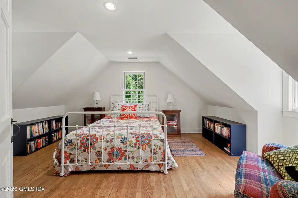 993 Lake Avenue Greenwich CT 06831