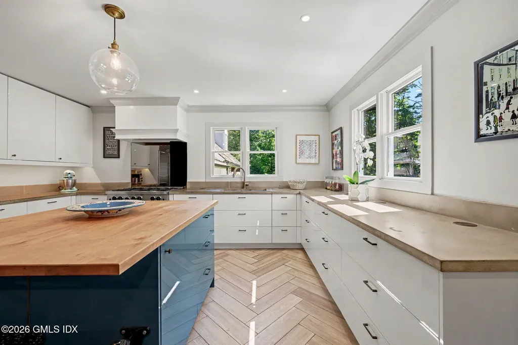 993 Lake Avenue Greenwich CT 06831