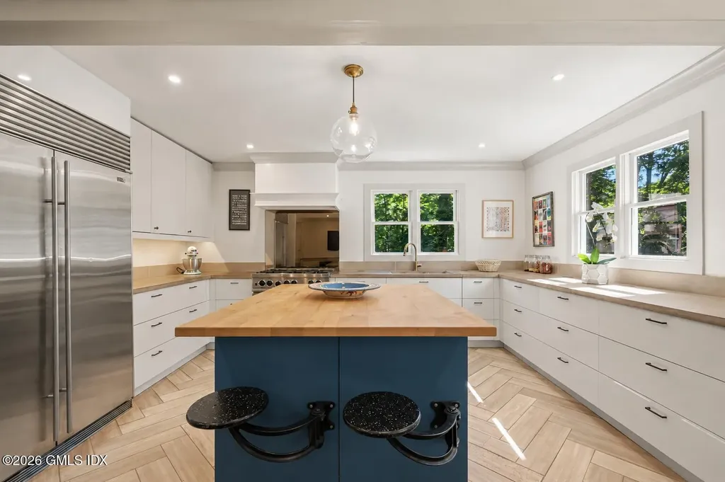 993 Lake Avenue Greenwich CT 06831