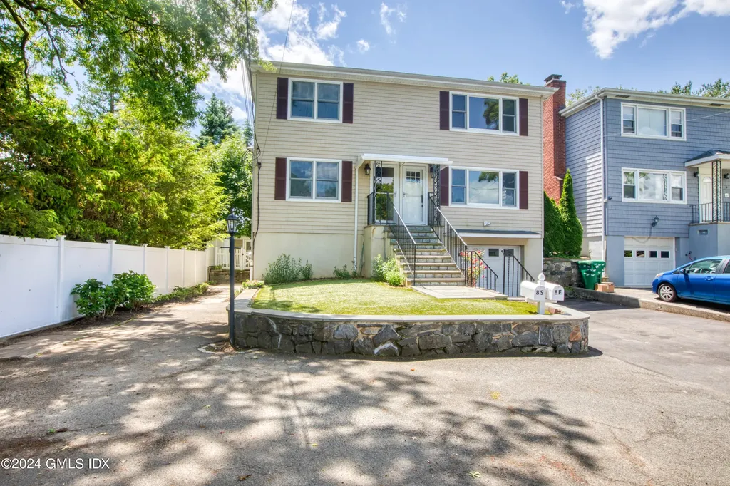 8 Ridge Place Greenwich CT 06831