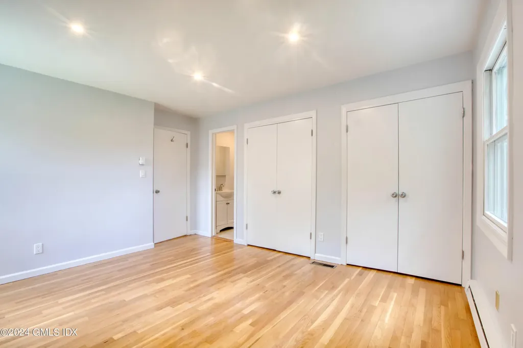 8 Ridge Place Greenwich CT 06831