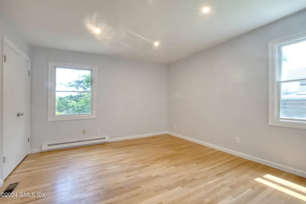 8 Ridge Place Greenwich CT 06831