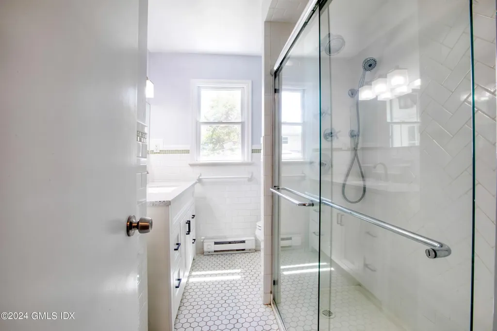 8 Ridge Place Greenwich CT 06831