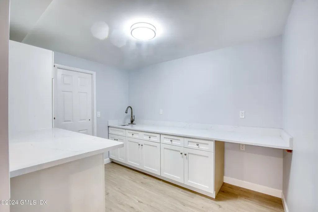 8 Ridge Place Greenwich CT 06831