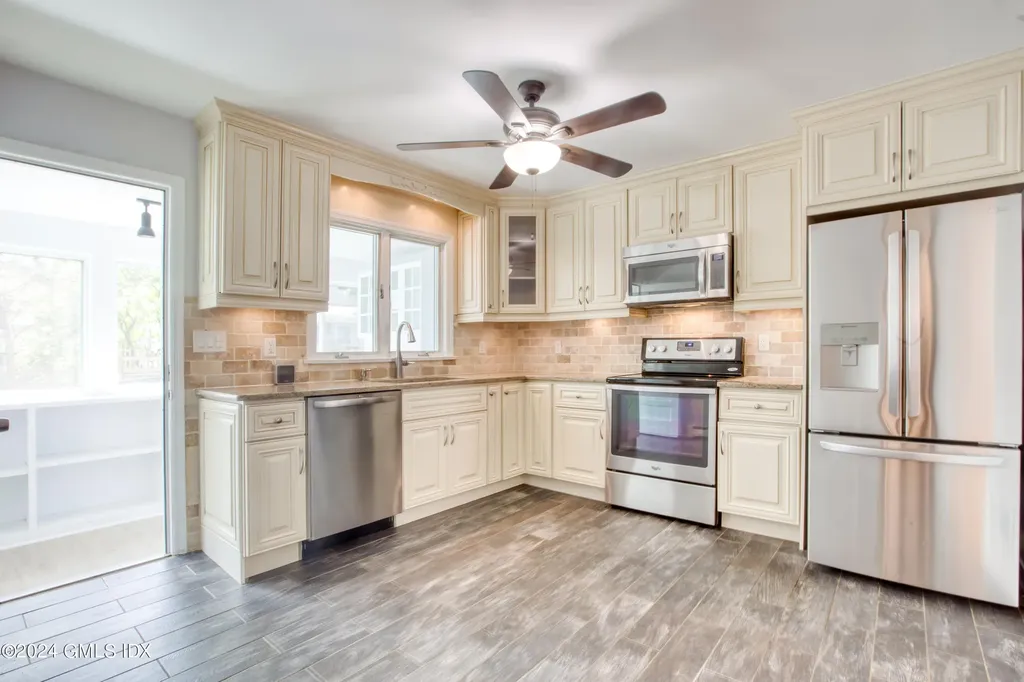 8 Ridge Place Greenwich CT 06831