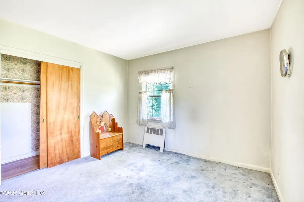 1 Pilgrim Drive Greenwich CT 06831