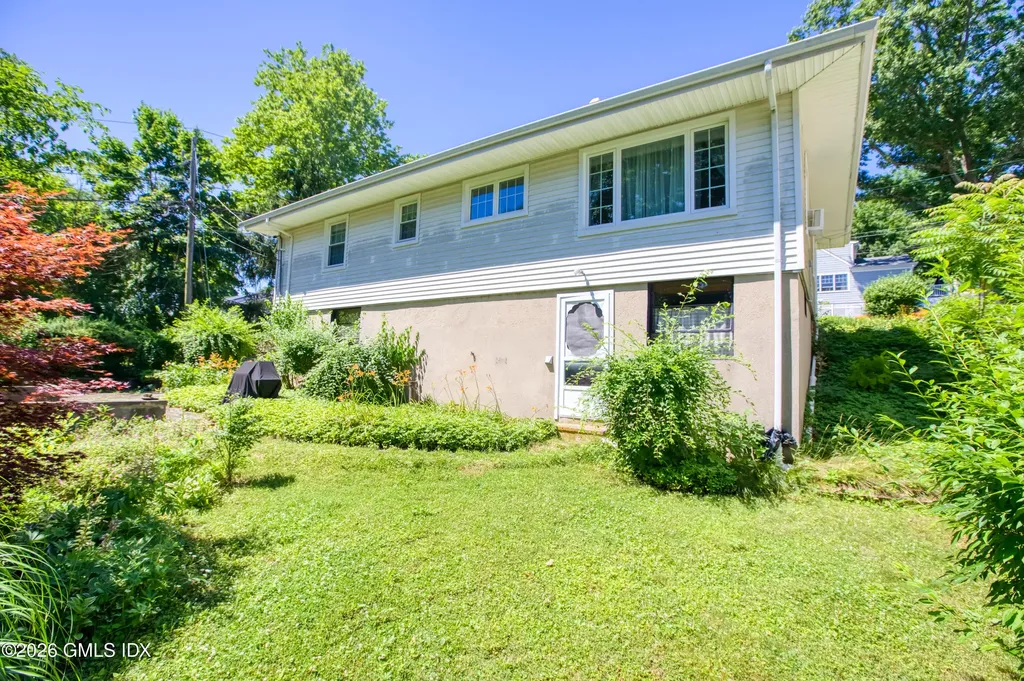 1 Pilgrim Drive Greenwich CT 06831