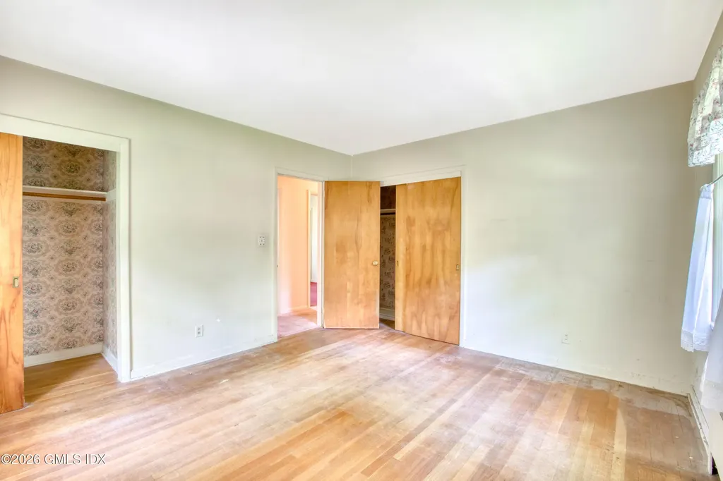 1 Pilgrim Drive Greenwich CT 06831