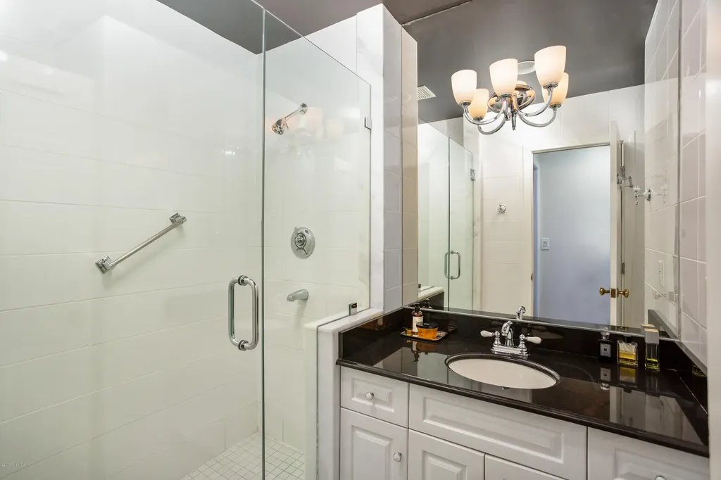15 Lafayette Court Greenwich CT 06831