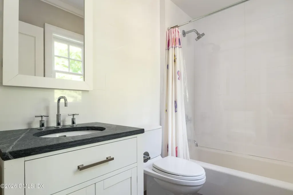 16 Annjim Drive Greenwich CT 06830