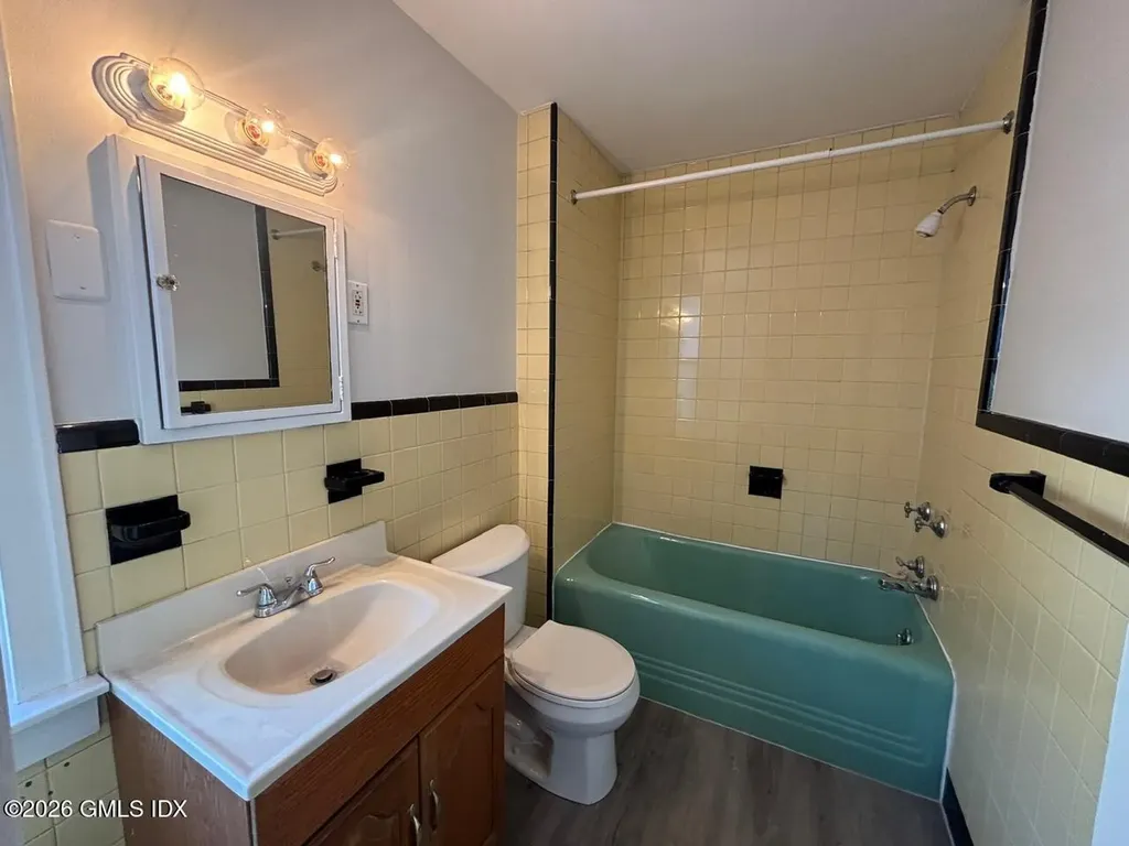 243 Glenville Road Greenwich CT 06831