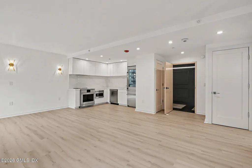 1188 King Street Greenwich CT 06831