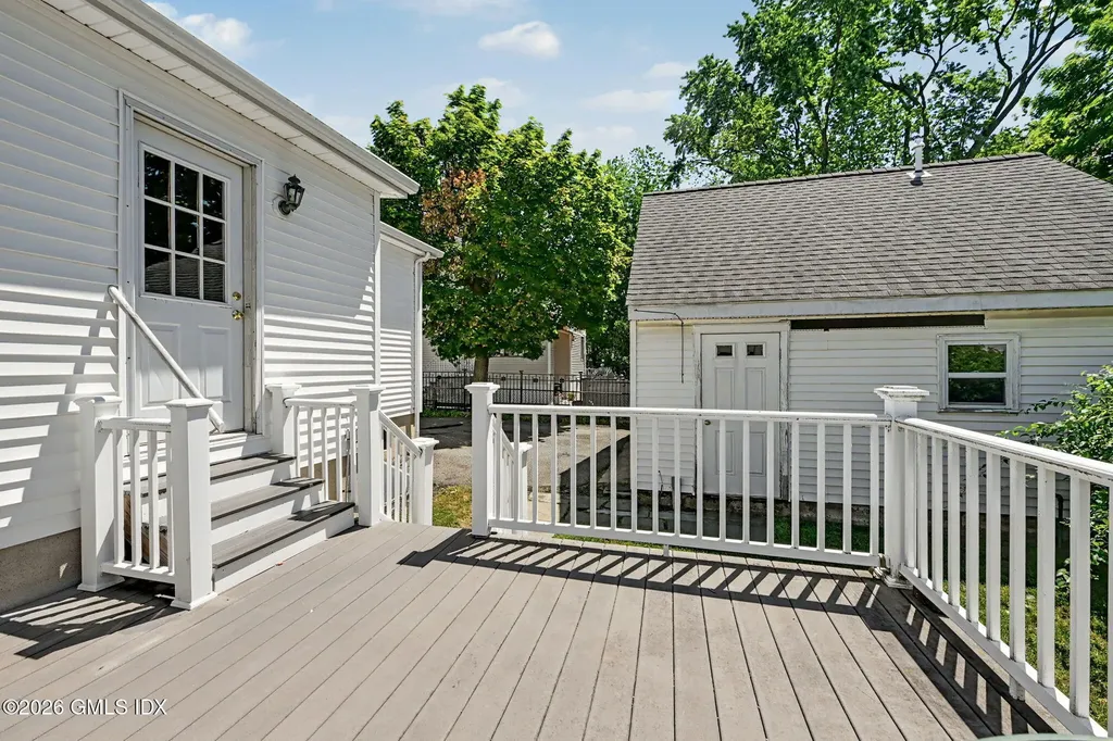 18 Grand Street Greenwich CT 06830