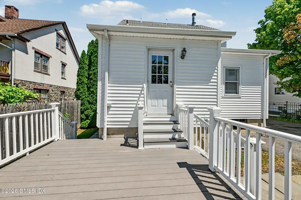 18 Grand Street Greenwich CT 06830