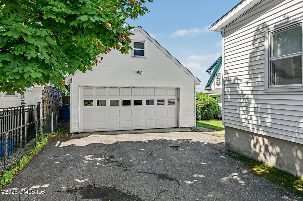 18 Grand Street Greenwich CT 06830
