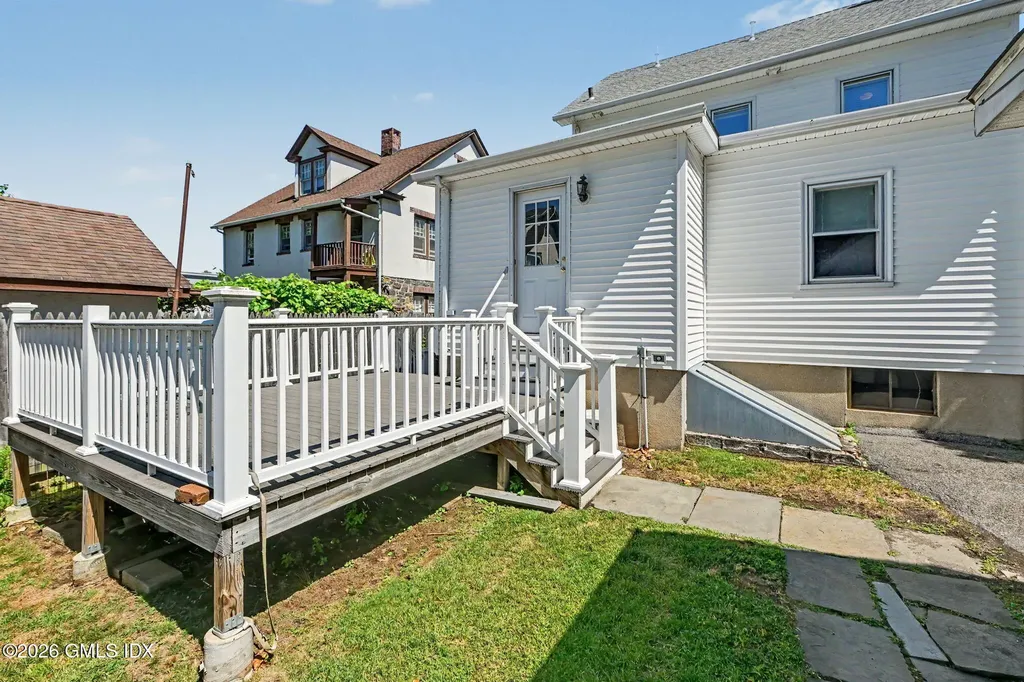 18 Grand Street Greenwich CT 06830