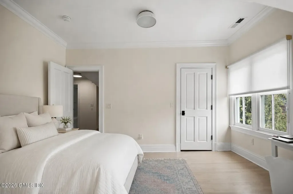 182 Milbank Avenue Greenwich CT 06830