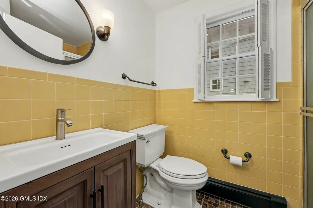 31 Hassake Road Old Greenwich CT 06870