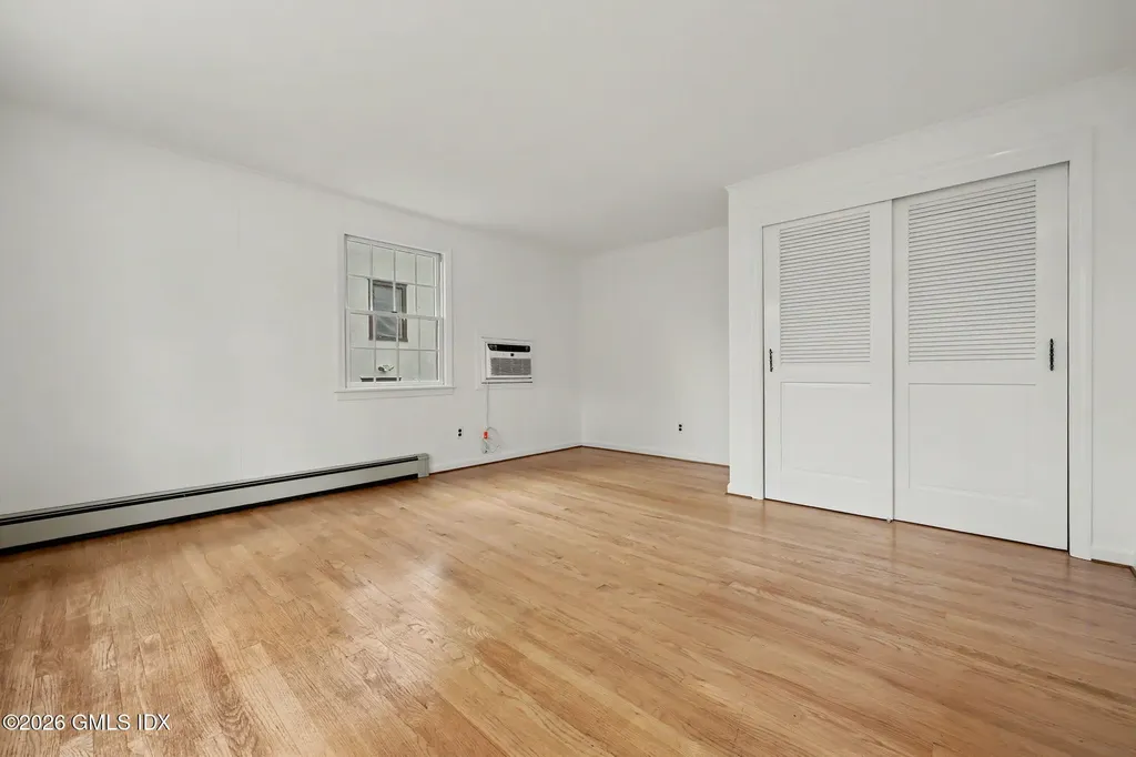 31 Hassake Road Old Greenwich CT 06870
