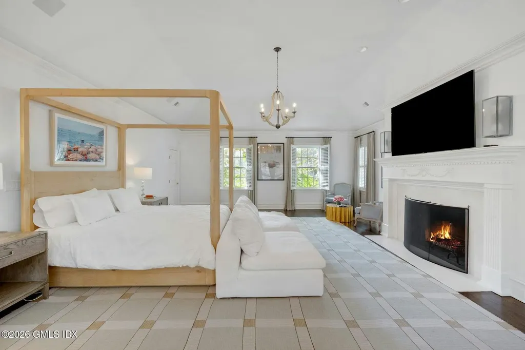 33 Highland Farm Road Greenwich CT 06831