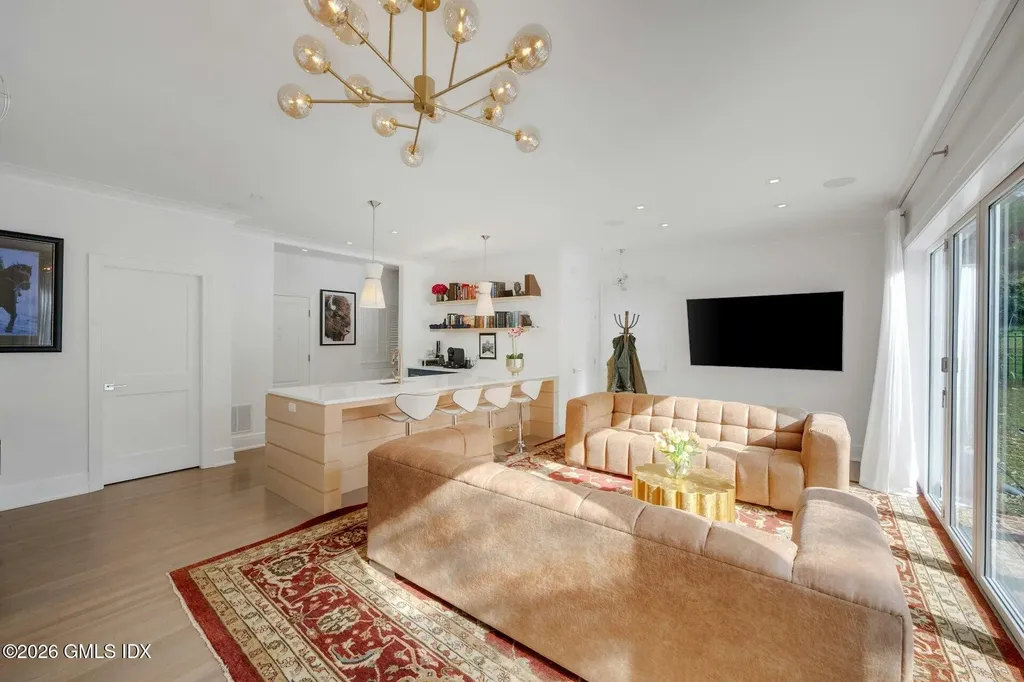 33 Highland Farm Road Greenwich CT 06831