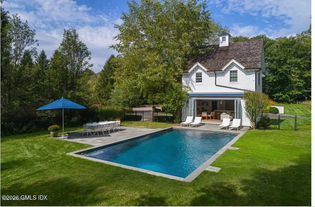33 Highland Farm Road Greenwich CT 06831