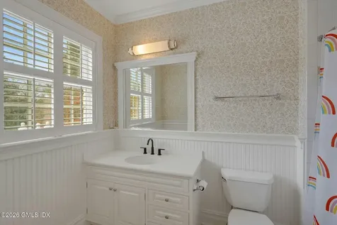 33 Highland Farm Road Greenwich CT 06831