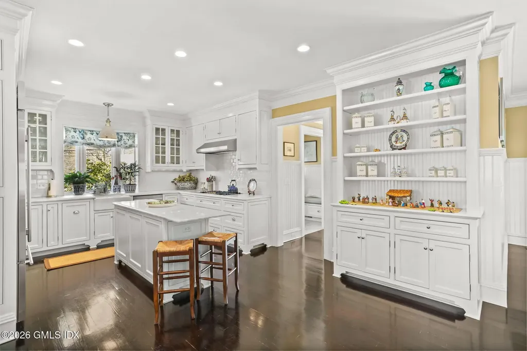 2 Forest Avenue Old Greenwich CT 06870