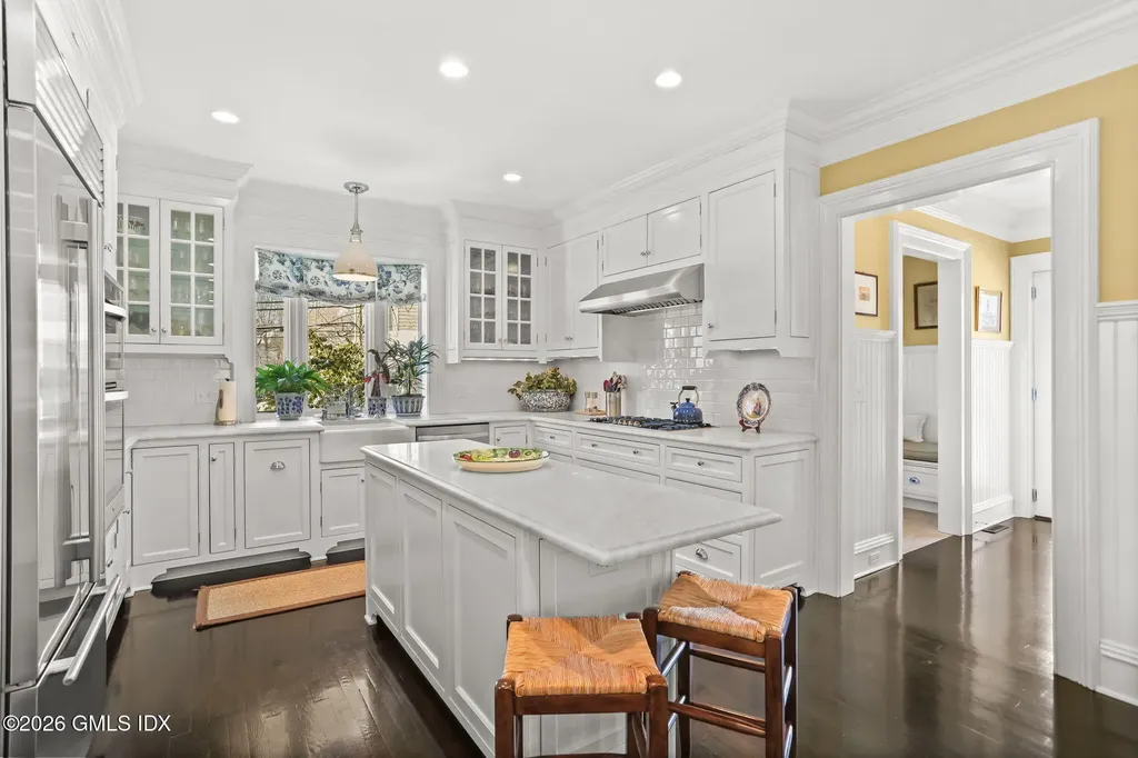 2 Forest Avenue Old Greenwich CT 06870