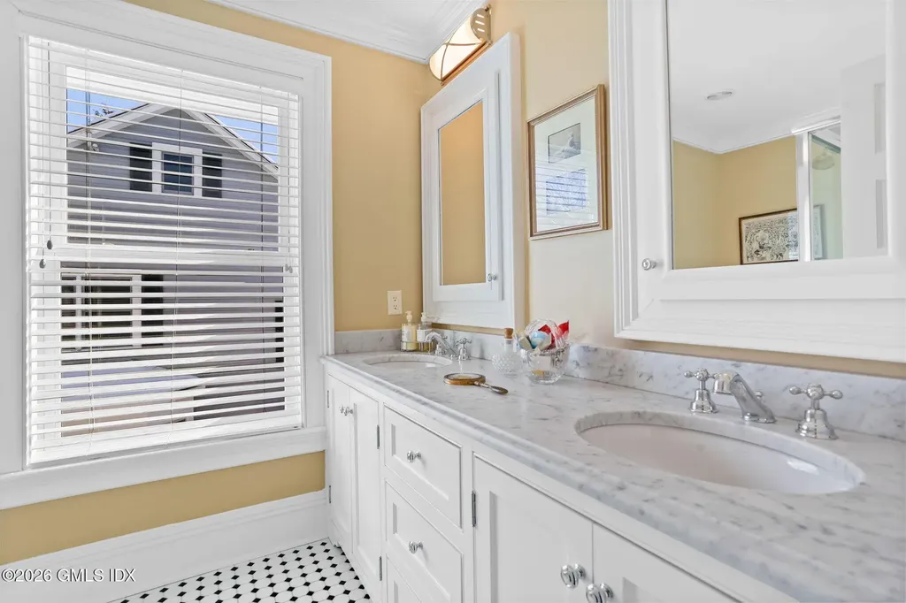 2 Forest Avenue Old Greenwich CT 06870