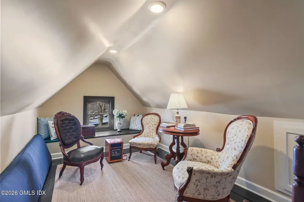 2 Forest Avenue Old Greenwich CT 06870