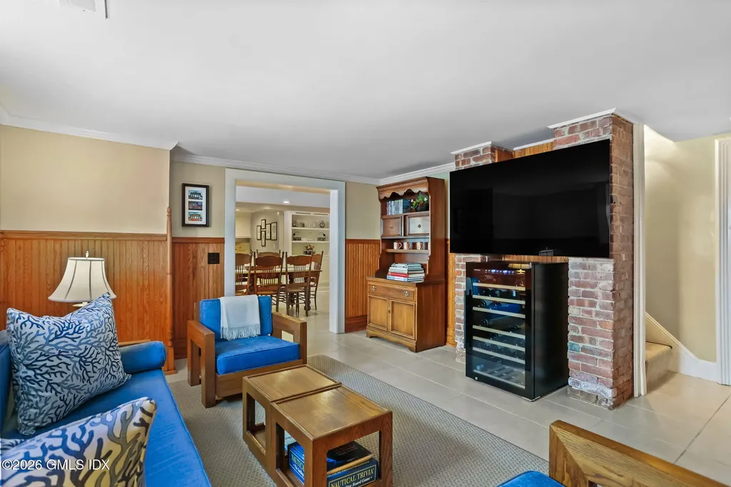 2 Forest Avenue Old Greenwich CT 06870