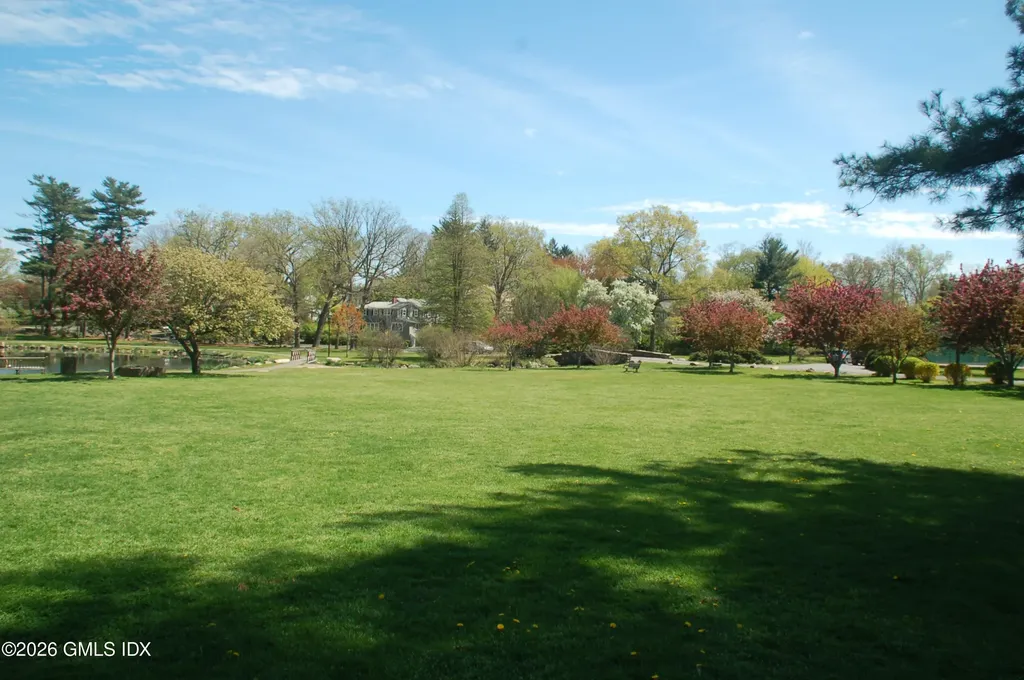 2 Forest Avenue Old Greenwich CT 06870