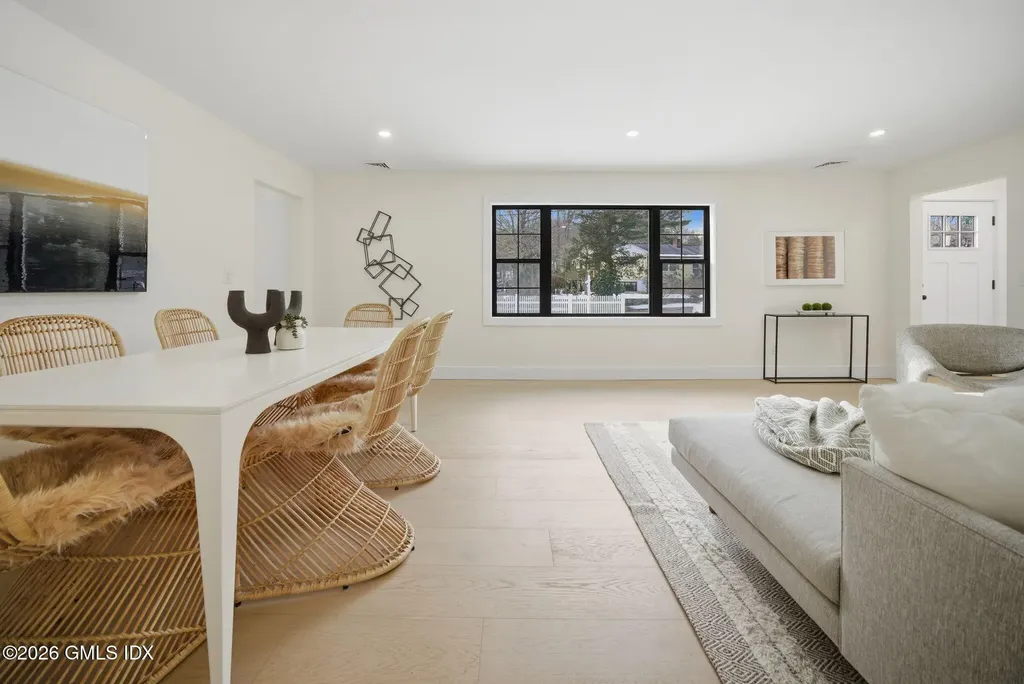 101 Parade Hill Road New Canaan CT 06840