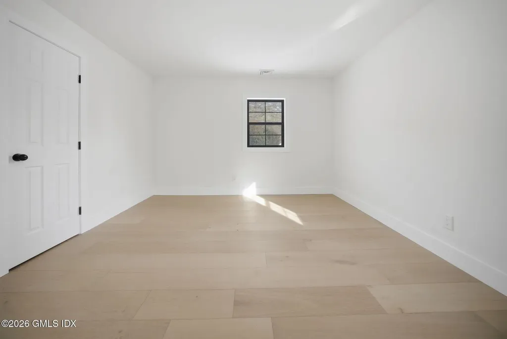 101 Parade Hill Road New Canaan CT 06840