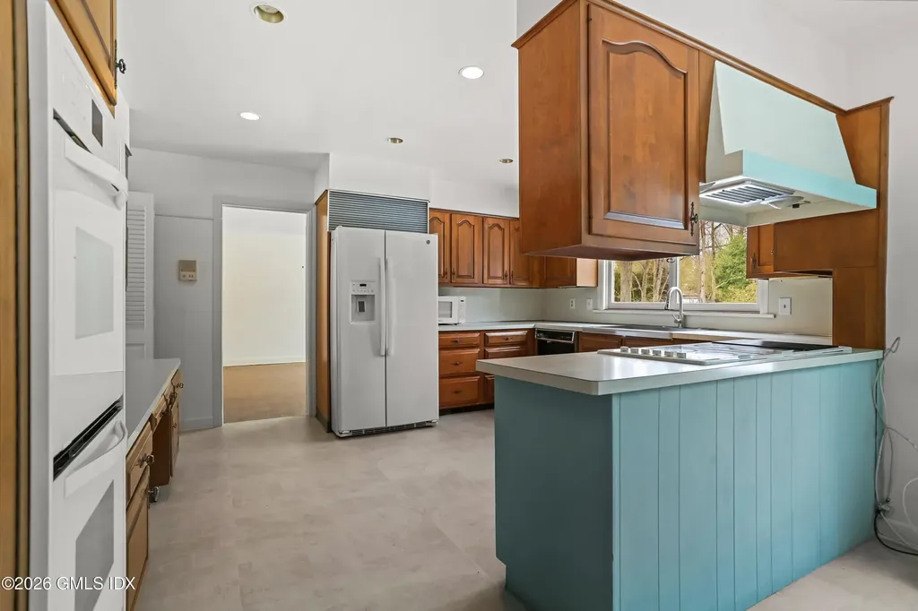 31 Duncan Drive Greenwich CT 06831