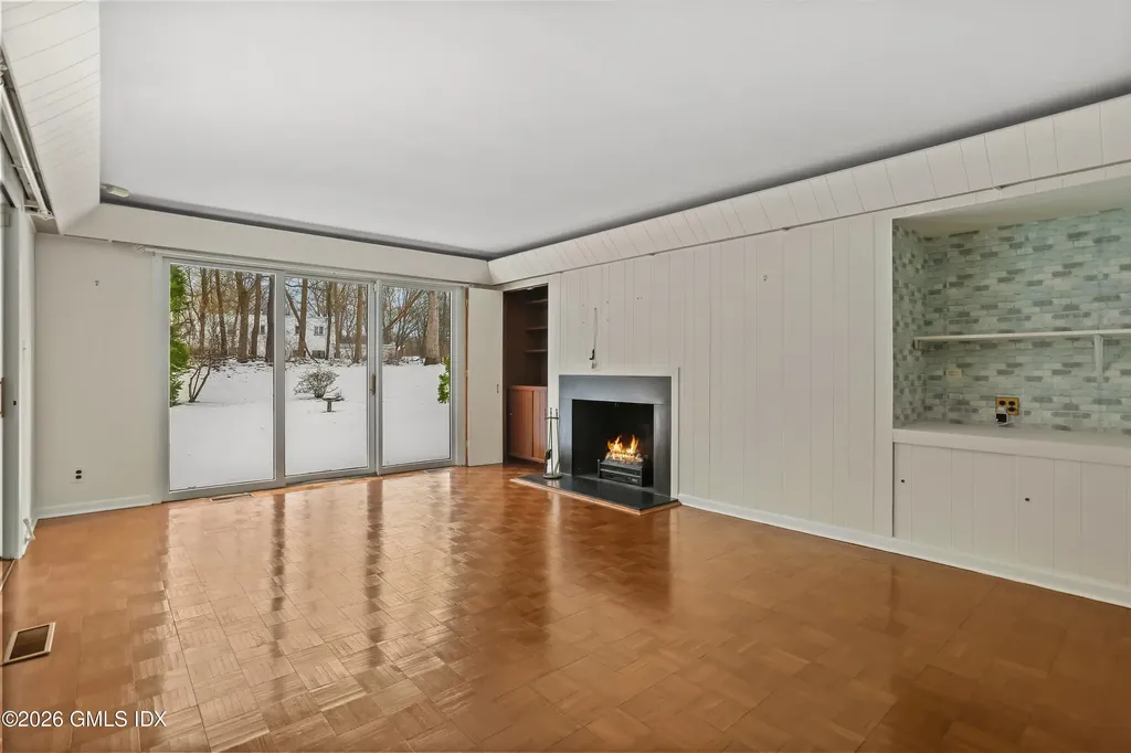 31 Duncan Drive Greenwich CT 06831