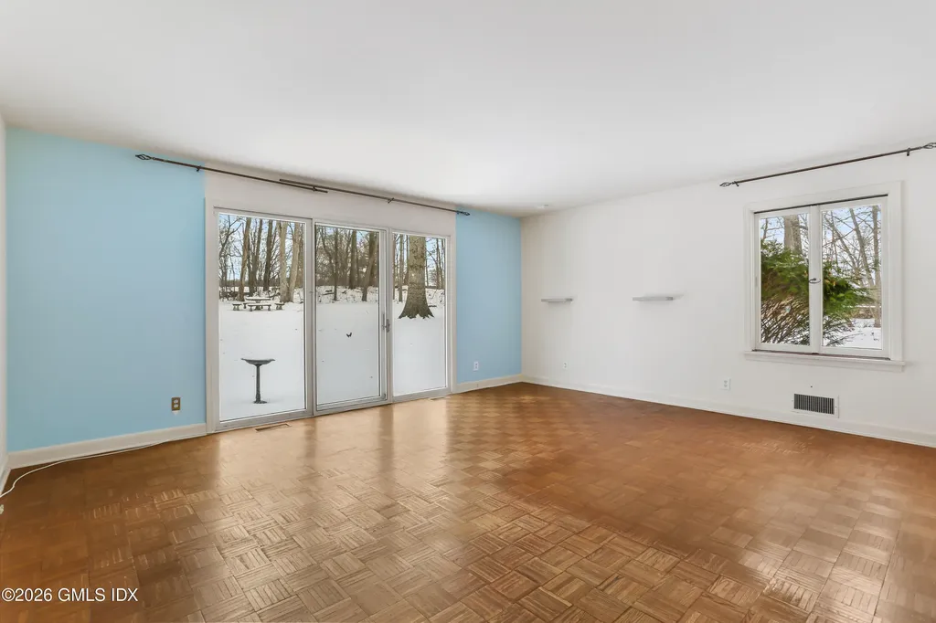 31 Duncan Drive Greenwich CT 06831