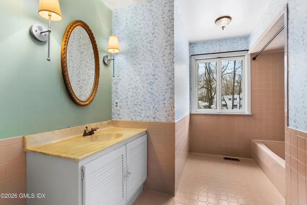 31 Duncan Drive Greenwich CT 06831