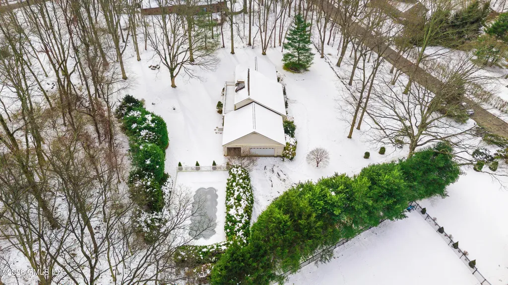 31 Duncan Drive Greenwich CT 06831