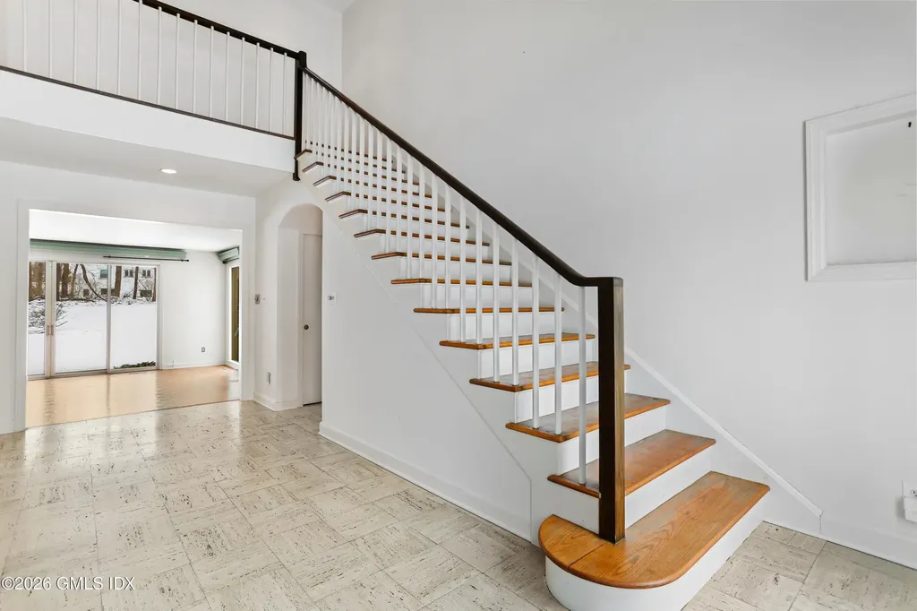 31 Duncan Drive Greenwich CT 06831