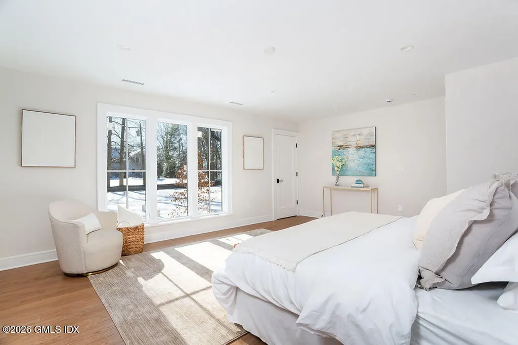 49 Salisbury Road Darien CT 06820