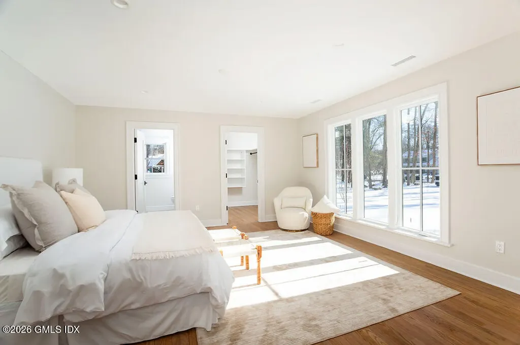 49 Salisbury Road Darien CT 06820