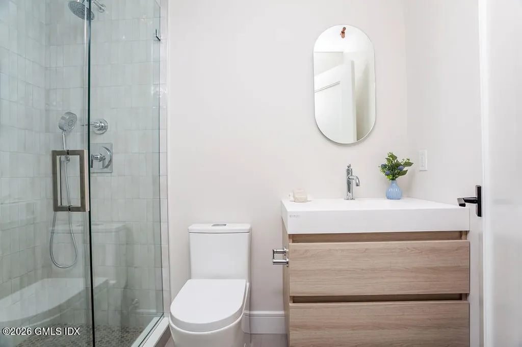 49 Salisbury Road Darien CT 06820